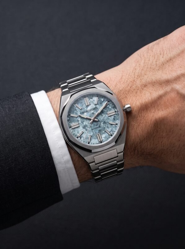 Northgate Club 38 – Silver Glacier Green – Automatic - view 3